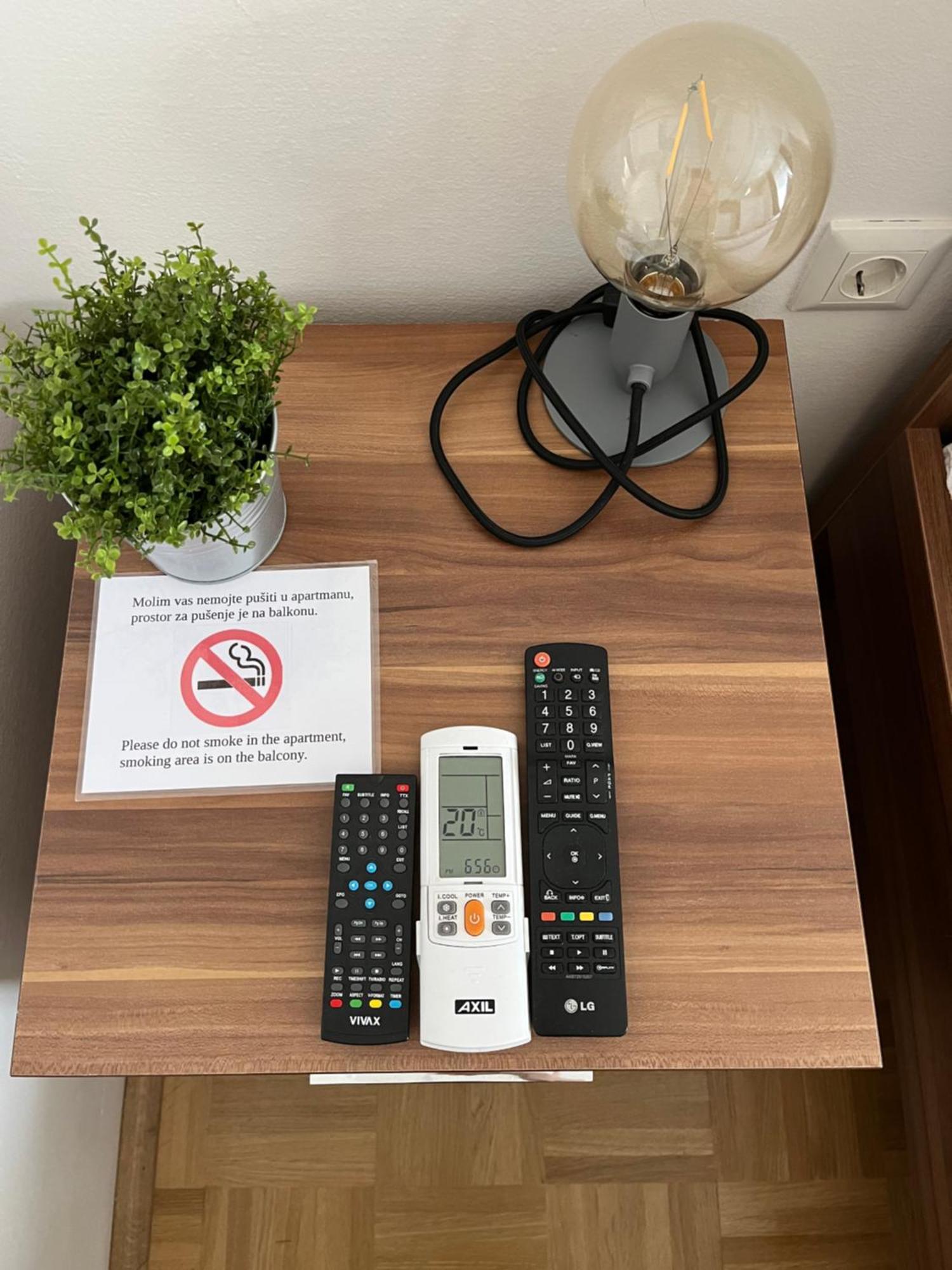 For5 Leilighet Ðakovo Eksteriør bilde